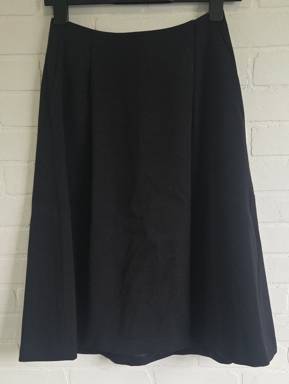 Veingt-trois Japanese Wool Blend Skirt